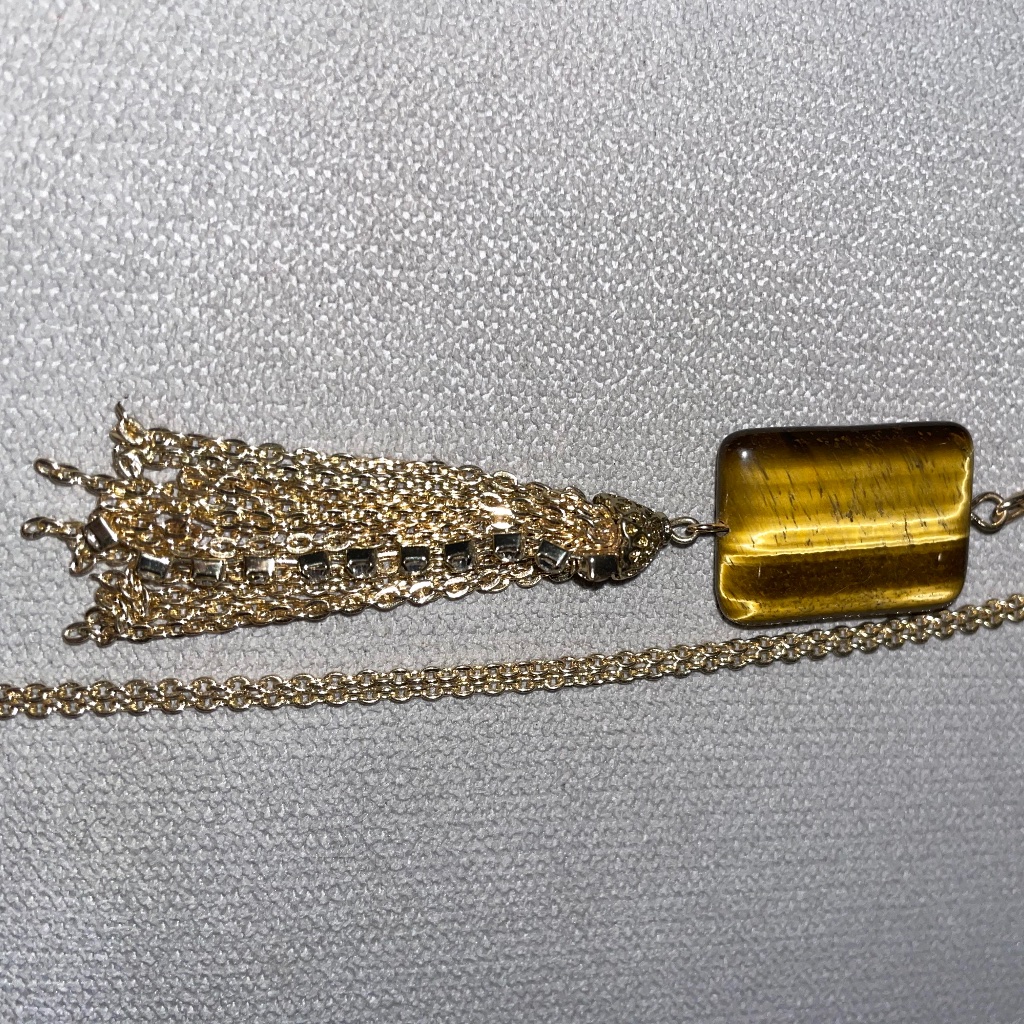 One Wink Tiger Eye Stone Necklace